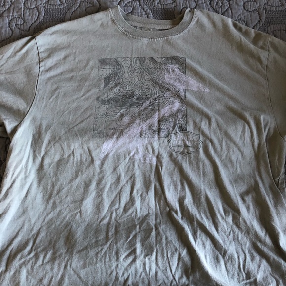 Light Grey Banana Republic T-Shirt - Picture 3 of 3